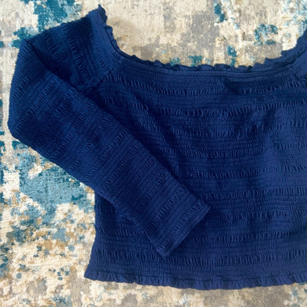 Off the shoulder long sleeve
